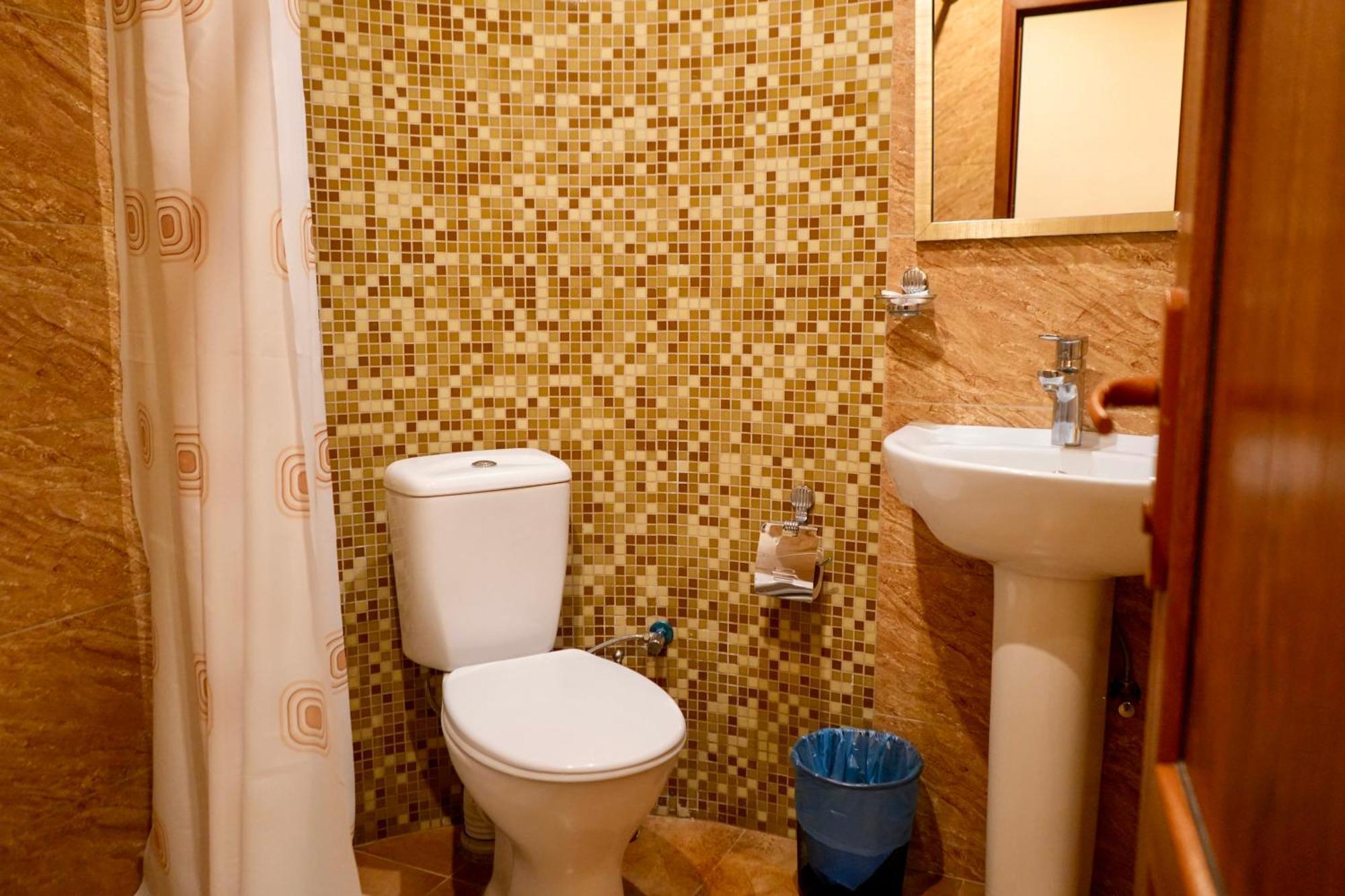 Time Hotel & Tours Yerevan Exterior foto