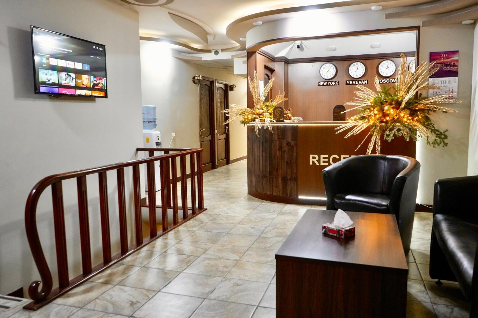 Time Hotel & Tours Yerevan Exterior foto