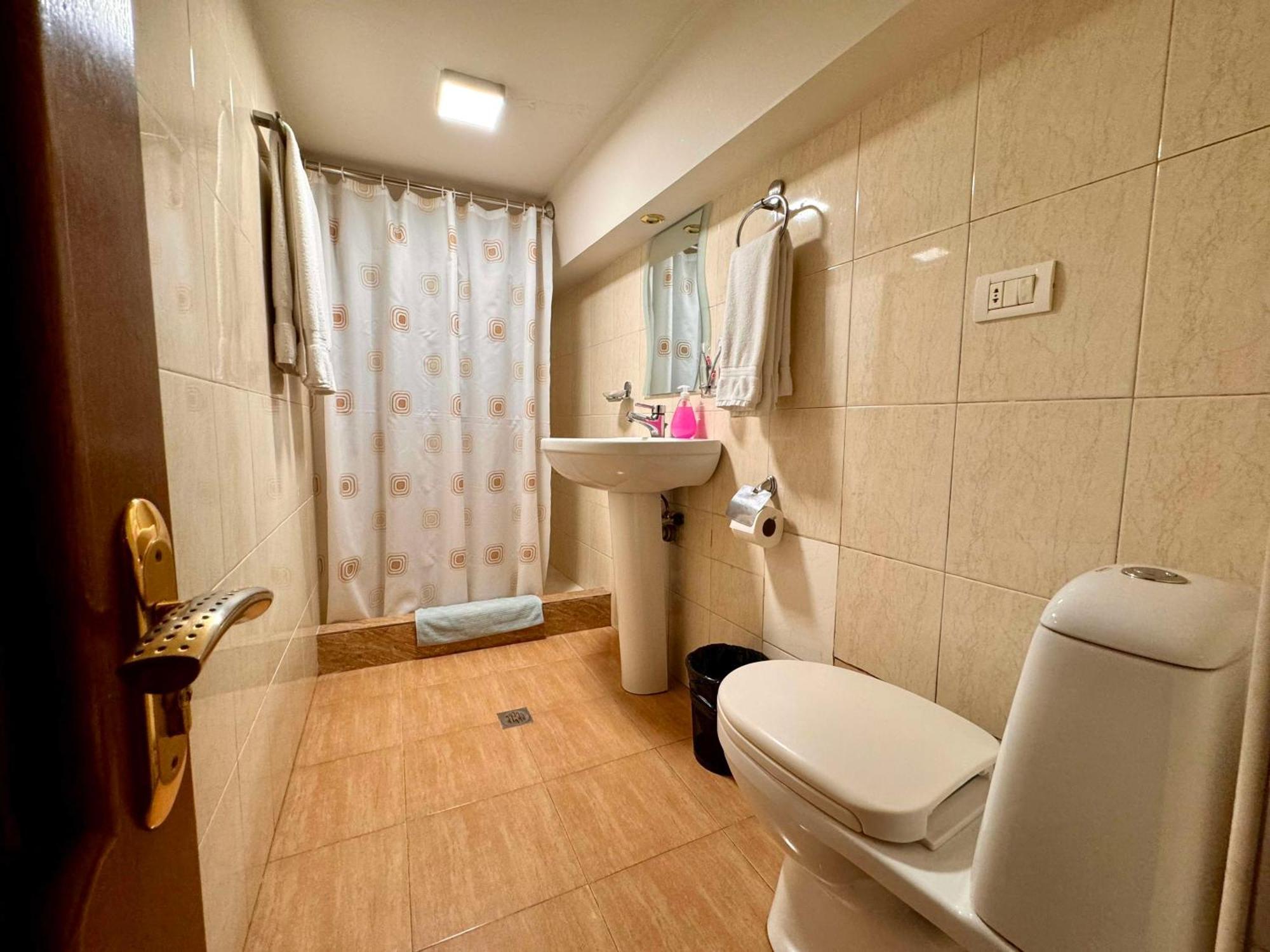 Time Hotel & Tours Yerevan Exterior foto