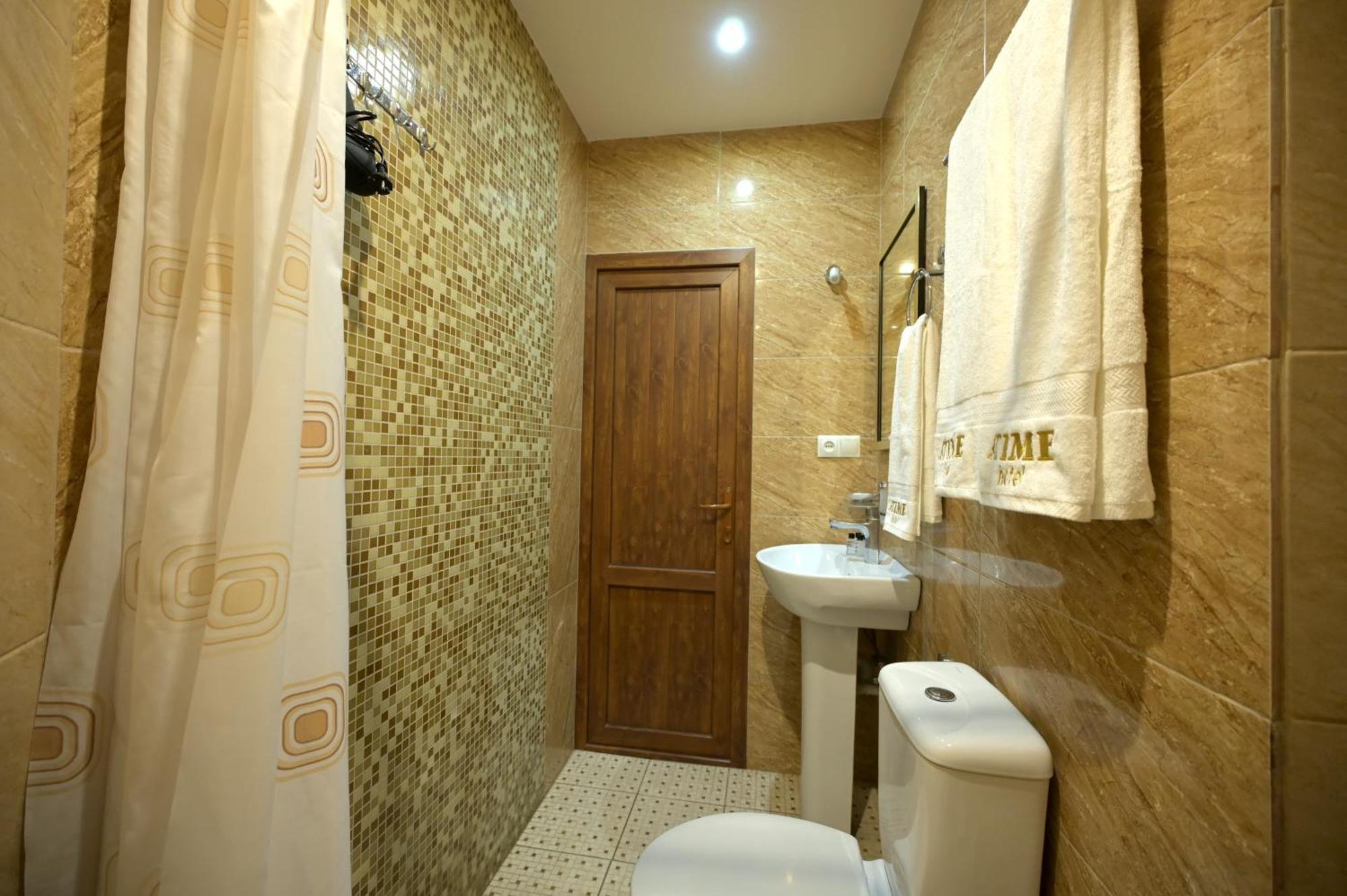 Time Hotel & Tours Yerevan Exterior foto