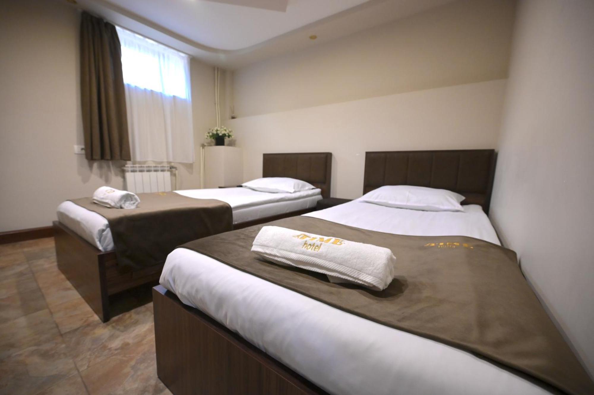 Time Hotel & Tours Yerevan Exterior foto