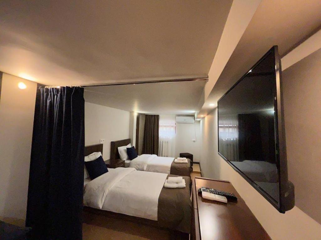Time Hotel & Tours Yerevan Quarto foto