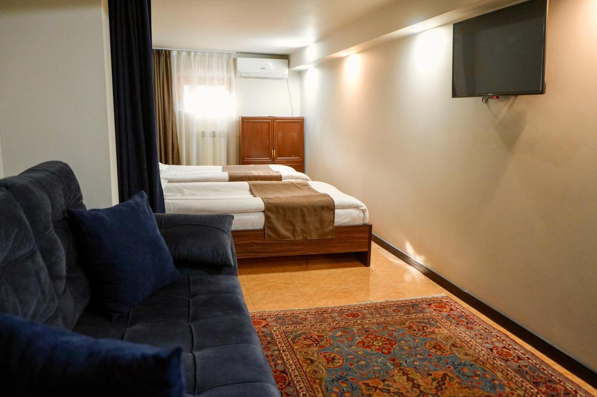 Time Hotel & Tours Yerevan Quarto foto
